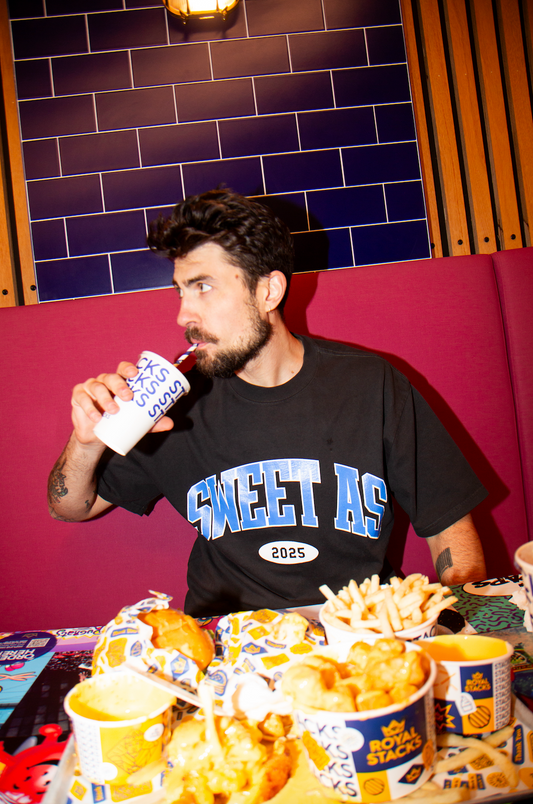 COLLEGE TSHIRT BLACK